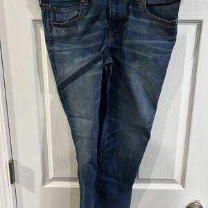 American Eagle Outfitters Medium Blue Ankle Jeans